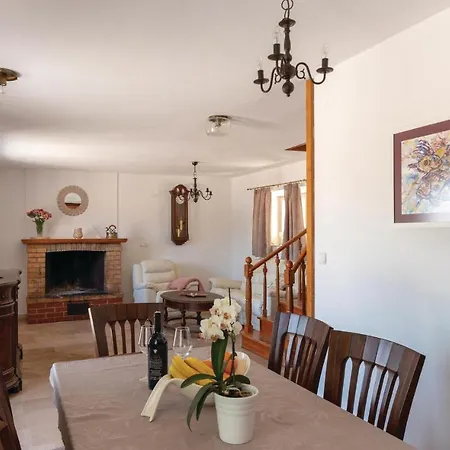 Beautiful In W/ Wifi And 3 Bedrooms Prázdninový dům
